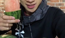 大连爆料吃瓜事件视频最新,吃瓜事件视频揭秘，真相背后引热议